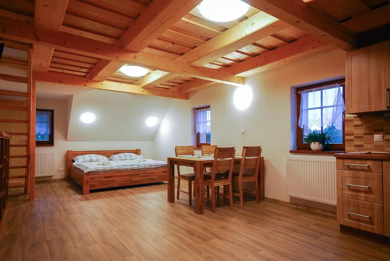 Apartmany Studeny Kunratice  Buitenkant foto
